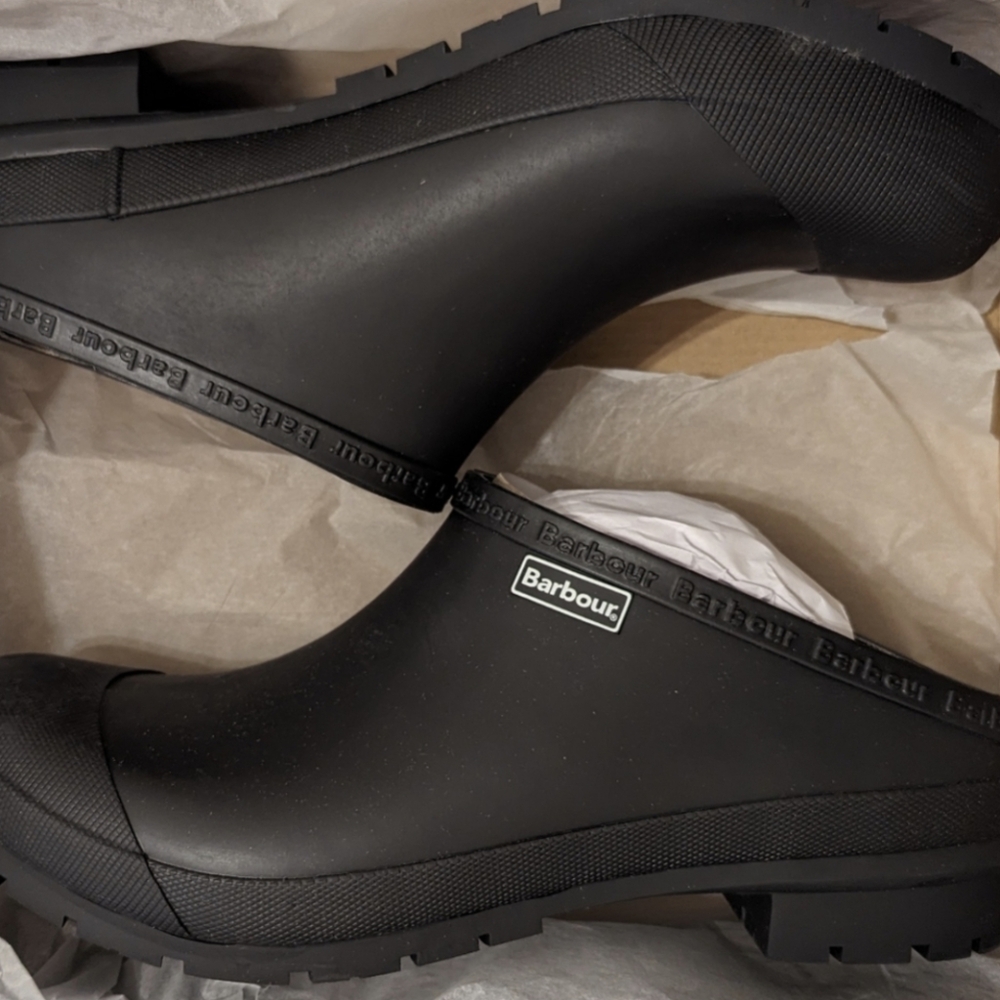 Barbour Quinn Clogs MEN 13 NWT